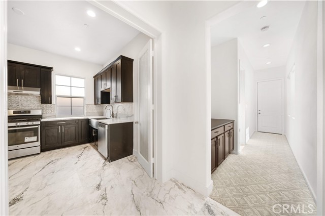 Detail Gallery Image 18 of 53 For 12210 Alamo, Rancho Cucamonga,  CA 91739 - 5 Beds | 4/1 Baths