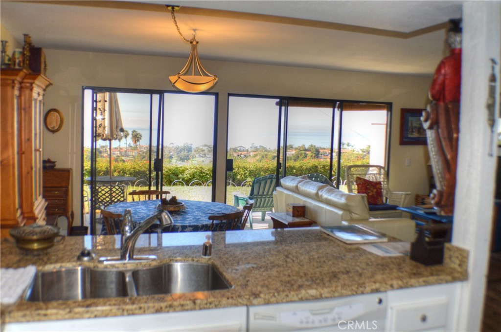 MLS #OC25276938 image #24