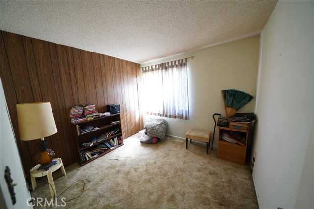 Detail Gallery Image 9 of 22 For 17955 Cantara St, Reseda,  CA 91335 - 4 Beds | 2 Baths