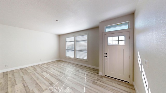 Detail Gallery Image 8 of 25 For 19350 Ward St #57,  Huntington Beach,  CA 92646 - 3 Beds | 2 Baths