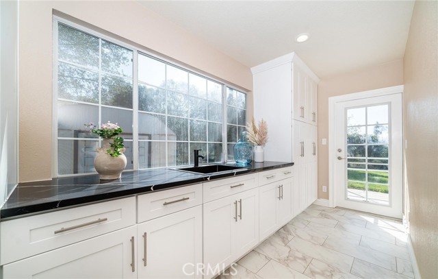 1581 Sycamore Drive, Fallbrook, California 92028, 4 Bedrooms Bedrooms, ,2 BathroomsBathrooms,Residential rental,For Sale,Sycamore Drive,TR24096970