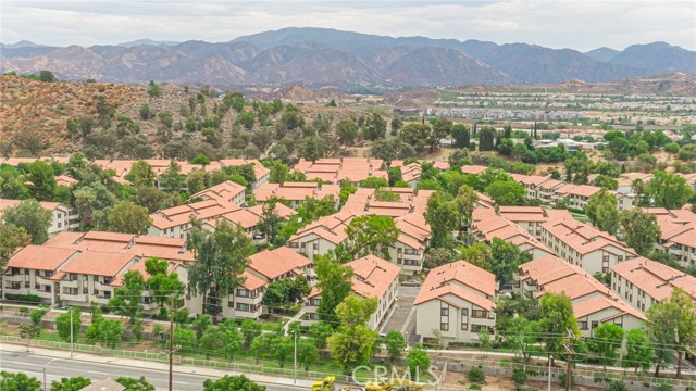 Detail Gallery Image 26 of 33 For 18186 Sundowner Way #1038,  Canyon Country,  CA 91387 - 3 Beds | 2 Baths