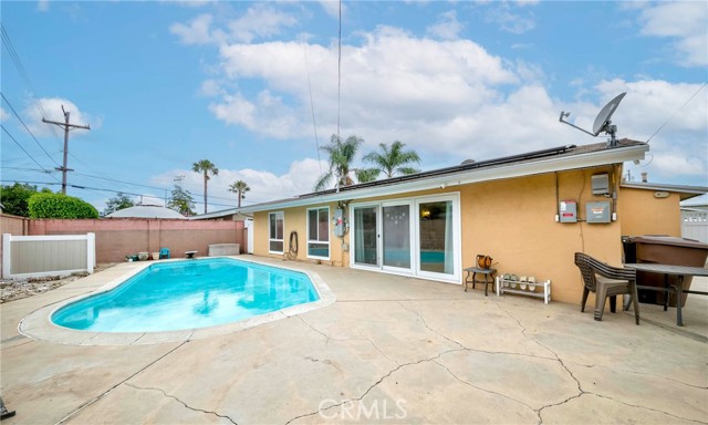 710 N Modena Street, Anaheim CA: https://media.crmls.org/medias/8a6dc386-a2ff-4b86-9c6f-1e229f4afce7.jpg