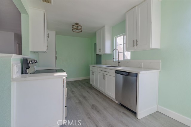 Detail Gallery Image 9 of 17 For 414 S Linden, Rialto,  CA 92376 - 2 Beds | 1 Baths