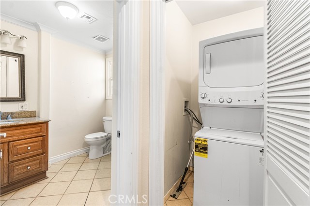 1731 E Wardlow Road, Long Beach CA: https://media.crmls.org/medias/8a6e255d-7d0a-4216-9da0-becafc7d2546.jpg