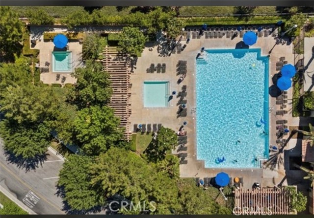 Detail Gallery Image 26 of 31 For 28618 Jardineras Dr, Valencia,  CA 91354 - 3 Beds | 2/1 Baths