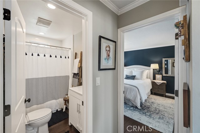 640 Manhattan Beach Boulevard, Manhattan Beach, California 90266, 2 Bedrooms Bedrooms, ,2 BathroomsBathrooms,Residential,Sold,Manhattan Beach,SB23142644