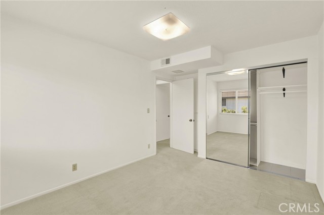 Image 34 of 46 For 8452 Deepview Drive