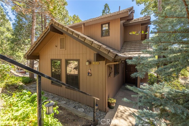 Detail Gallery Image 1 of 60 For 50838 Smoke Tree Trl, Bass Lake,  CA 93604 - 3 Beds | 2/1 Baths