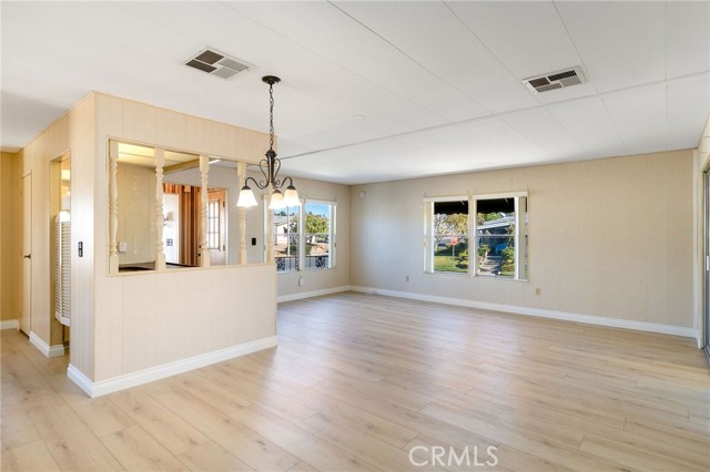 Detail Gallery Image 4 of 44 For 29045 Calle Del Buho, Murrieta,  CA 92563 - 2 Beds | 2 Baths