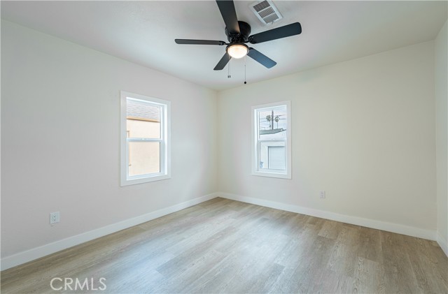1818 W 79th Street, Los Angeles CA: https://media.crmls.org/medias/8a710d16-f6cf-47d4-a5d7-0d5f4c749b89.jpg