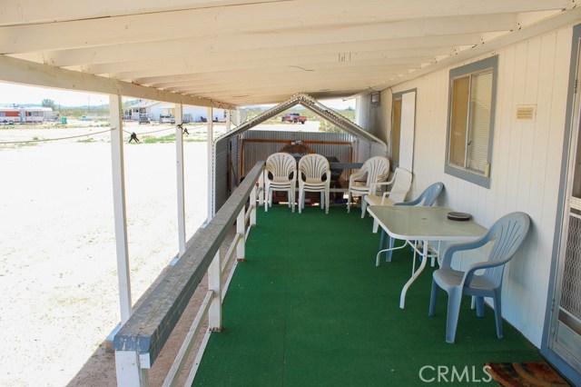 Detail Gallery Image 4 of 19 For 2365 Booth Rd, Landers,  CA 92285 - 3 Beds | 2 Baths