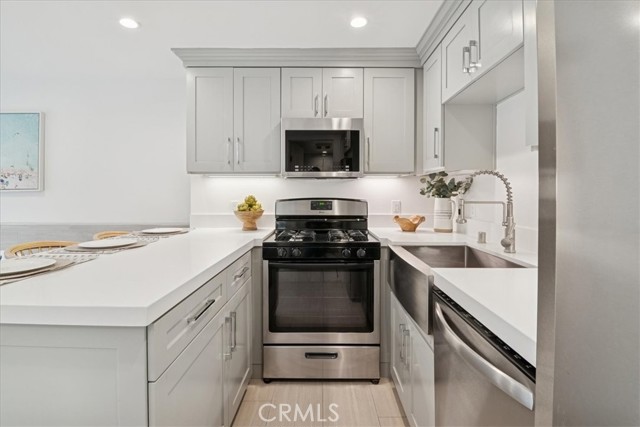 Detail Gallery Image 33 of 71 For 523 S Francisca Ave, Redondo Beach,  CA 90277 - 2 Beds | 2 Baths