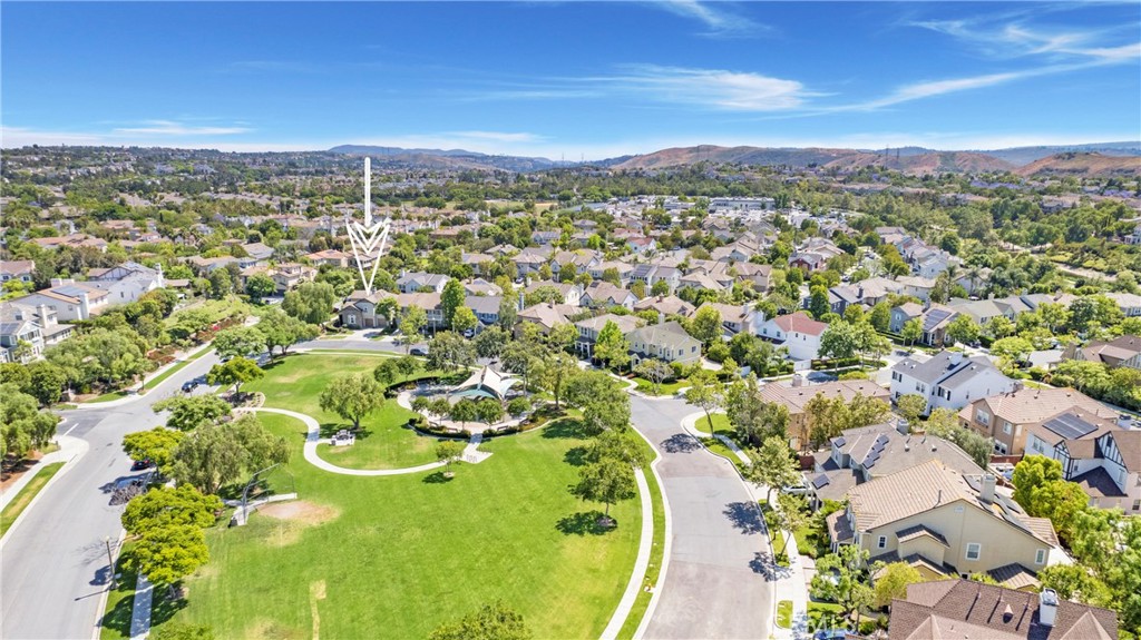 MLS #OC25124650 img 36