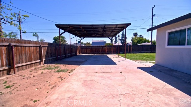 Detail Gallery Image 24 of 26 For 3112 Leonard St, Bakersfield,  CA 93304 - 3 Beds | 2 Baths