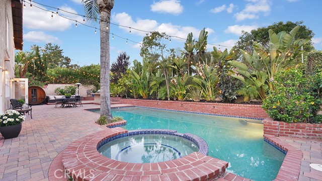 31962 Via Montura, San Juan Capistrano CA: https://media.crmls.org/medias/8a741ce9-8011-4ad5-a77d-3818d8832f96.jpg