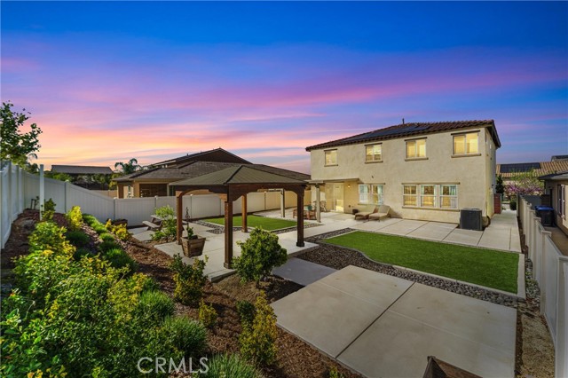 Detail Gallery Image 2 of 55 For 30543 Silky Lupine, Murrieta,  CA 92563 - 5 Beds | 3 Baths