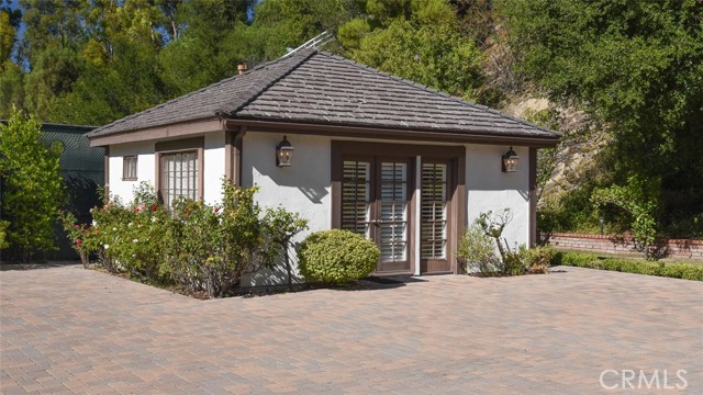 Detail Gallery Image 48 of 50 For 5250 Scott Robertson Rd, Hidden Hills,  CA 91302 - 5 Beds | 5 Baths