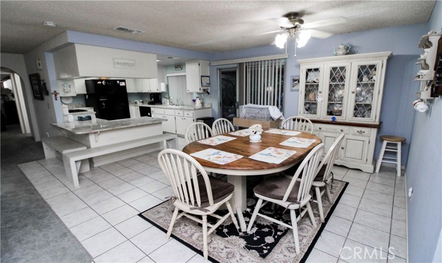 12629 11th Avenue, Victorville CA: https://media.crmls.org/medias/8a75a7d0-87f6-4611-88d9-3fa8b32d361c.jpg