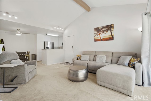 2 Bed Home for Sale in Saugus, California