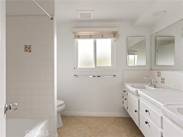 Detail Gallery Image 17 of 26 For 2640 via Anacapa, Palos Verdes Estates,  CA 90274 - 4 Beds | 2 Baths