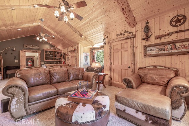 625 Cedar Glen Drive, Big Bear City CA: https://media.crmls.org/medias/8a77caa7-623a-4266-9e02-d3a331e1cf84.jpg