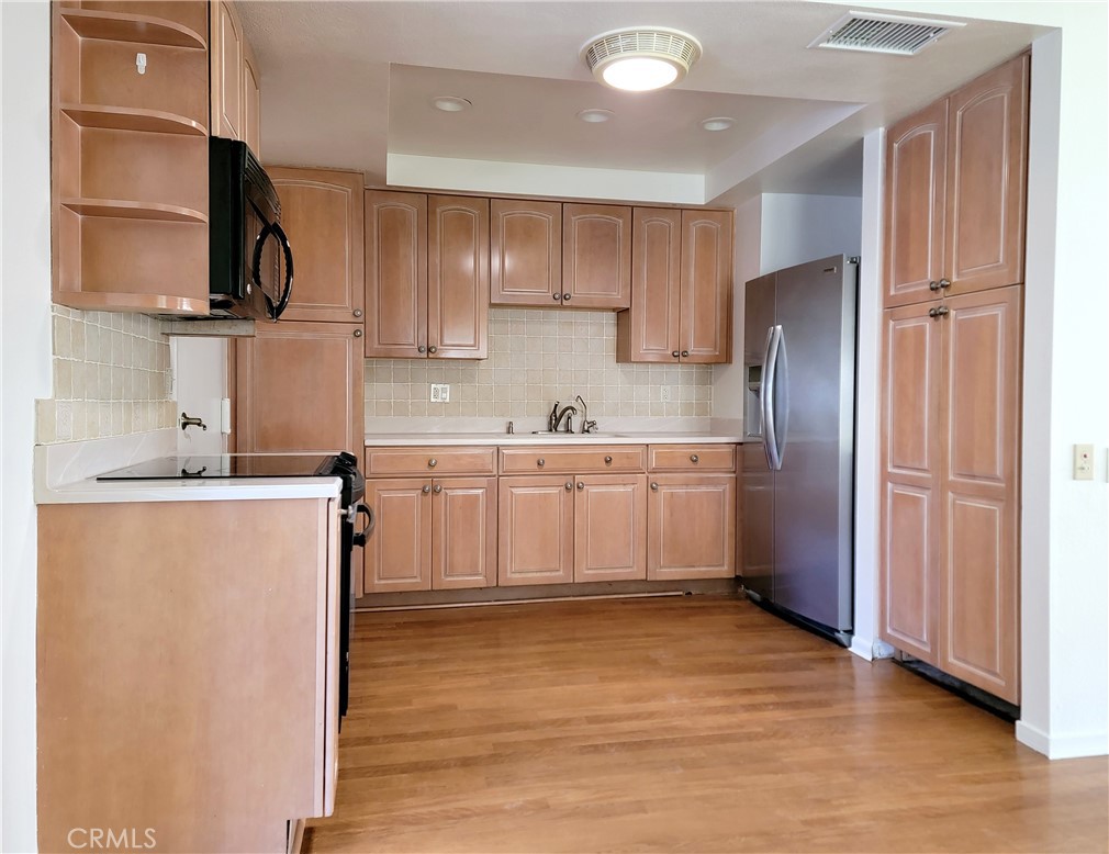 8a781f92 Ab2b 4f49 8717 304f92f18fb3