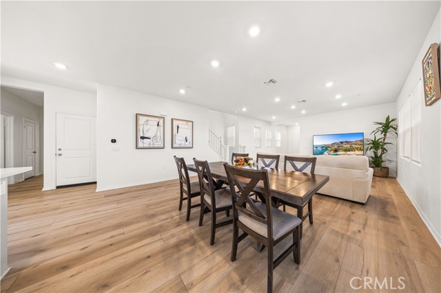 Detail Gallery Image 8 of 45 For 2681 E Towhee Street, Ontario,  CA 91761 - 5 Beds | 3 Baths