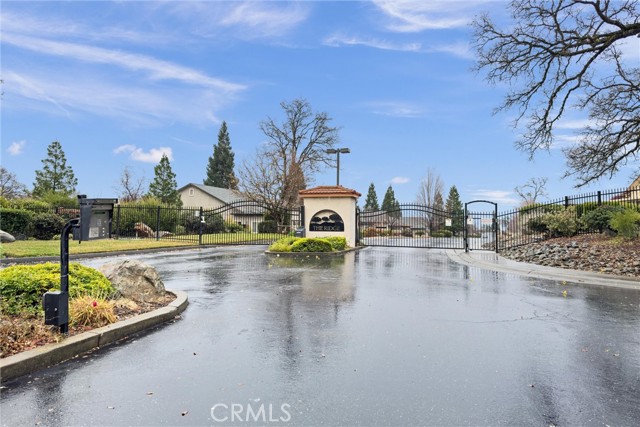 Detail Gallery Image 9 of 73 For 5233 Honey Rock Ct, Oroville,  CA 95966 - 4 Beds | 3/1 Baths