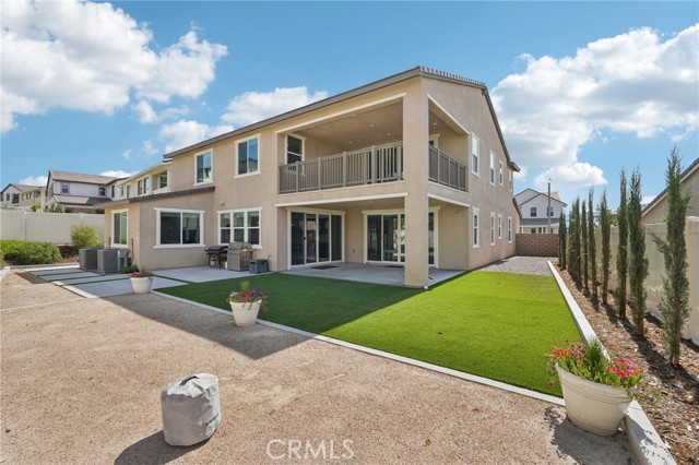 Detail Gallery Image 4 of 53 For 39470 Sagewood, Temecula,  CA 92591 - 5 Beds | 4/1 Baths