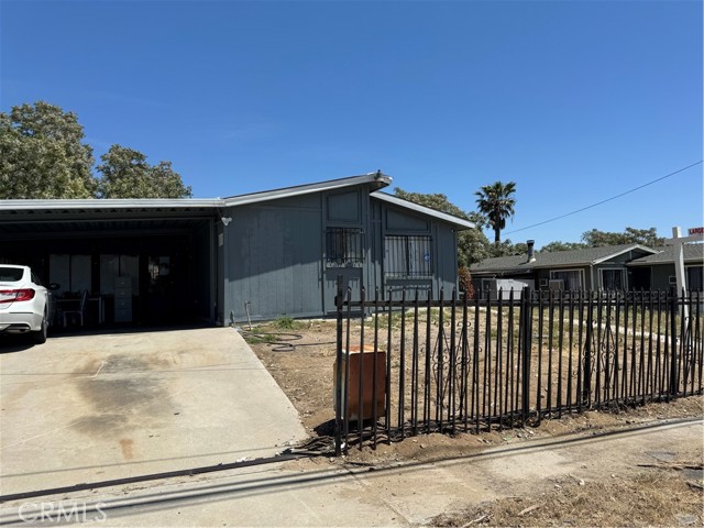 Detail Gallery Image 1 of 28 For 6831 Juniper Ave, Fontana,  CA 92336 - 2 Beds | 2 Baths