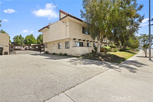 Detail Gallery Image 3 of 38 For 13540 Hubbard St #21,  Sylmar,  CA 91342 - 2 Beds | 1/1 Baths