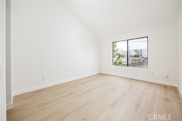 Detail Gallery Image 24 of 39 For 543 Victoria St #E,  Costa Mesa,  CA 92627 - 3 Beds | 2/1 Baths
