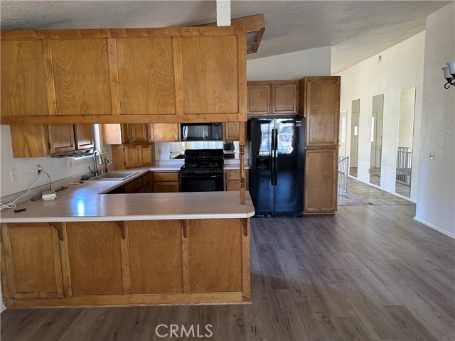 14572 Lighthouse Lane, Helendale CA: https://media.crmls.org/medias/8a7a3f9b-aa29-42c9-80da-f6b05e2b181a.jpg