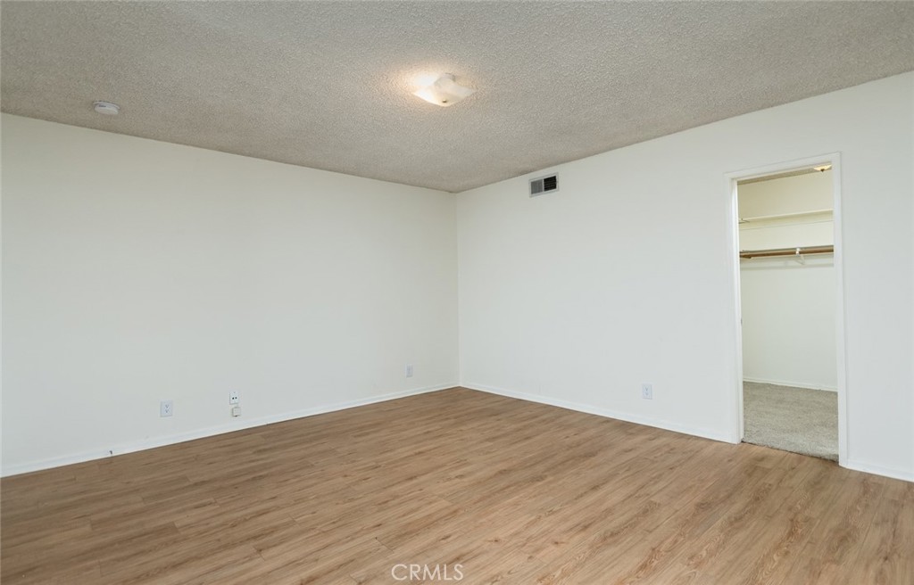 303 S Kenneth RoadBurbank img 43