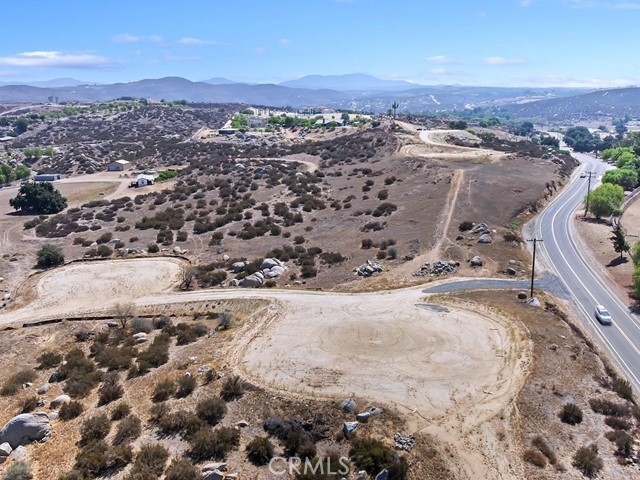 Detail Gallery Image 6 of 13 For 38662 E Benton Rd, Temecula,  CA 92592 - – Beds | – Baths