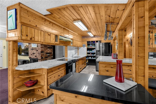 Detail Gallery Image 13 of 51 For 1005 E Woodland Ln, Glendora,  CA 91741 - 4 Beds | 3 Baths