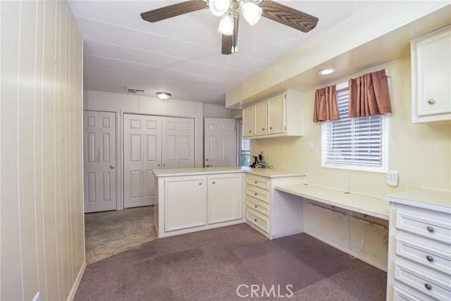 2230 Lake Park Drive, San Jacinto CA: https://media.crmls.org/medias/8a7e8073-9cfc-43eb-8a86-1c4b6e133f7f.jpg