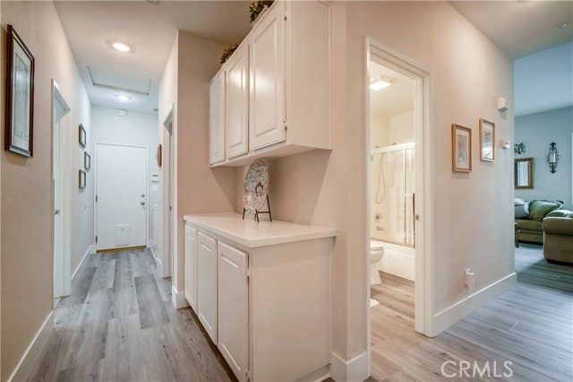 11327 La Brisa Circle, Fontana CA: https://media.crmls.org/medias/8a7e8089-ef10-4975-8432-8d17e0281b51.jpg