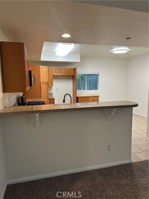 Detail Gallery Image 9 of 33 For 7551 Jordan #109,  Canoga Park,  CA 91303 - 3 Beds | 2 Baths