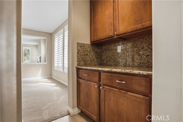 Image 32 of 63 For 24089 Golden Mist