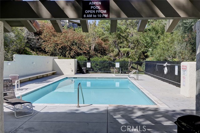 89 Aspen Way, Rolling Hills Estates, California 90274, 2 Bedrooms Bedrooms, ,1 BathroomBathrooms,Residential,Sold,Aspen,SB21211759