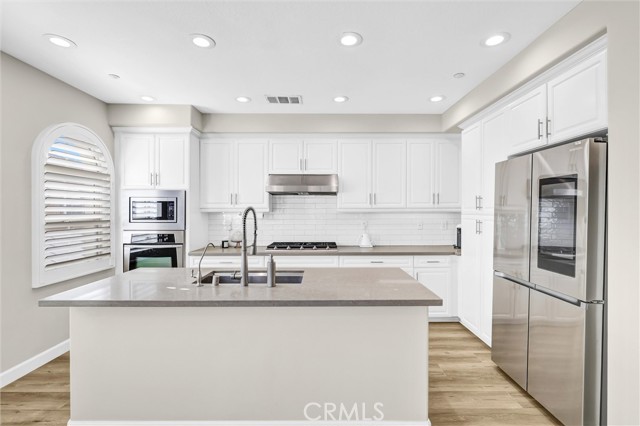 Detail Gallery Image 17 of 50 For 192 Wild Lilac, Irvine,  CA 92620 - 3 Beds | 3 Baths