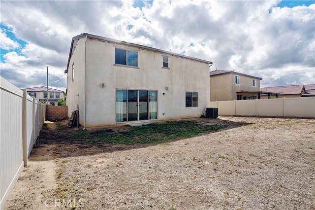 Detail Gallery Image 42 of 44 For 574 Feeder, Hemet,  CA 92543 - 4 Beds | 2/1 Baths