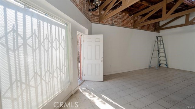  Commercial for Sale in Los Angeles, California