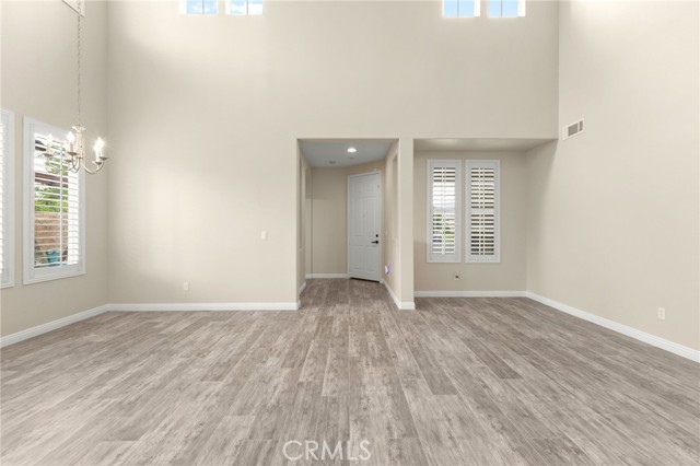 Detail Gallery Image 12 of 75 For 325 Deodar St, Redlands,  CA 92374 - 6 Beds | 4 Baths