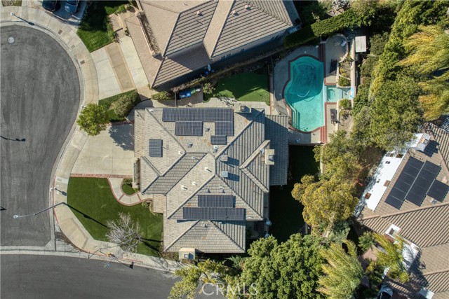 Image 2 of 36 For 24301 Belford Court