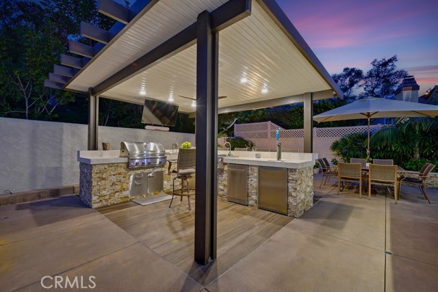 Detail Gallery Image 11 of 70 For 27451 Almendra, Mission Viejo,  CA 92691 - 5 Beds | 3 Baths