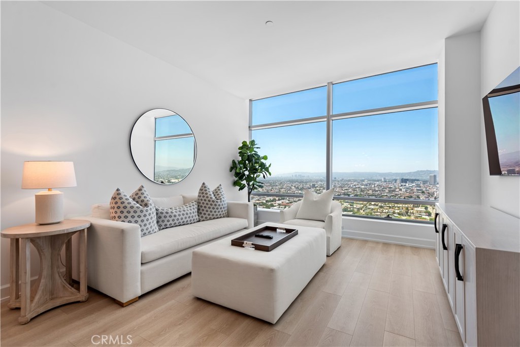 900 W Olympic Boulevard #34F