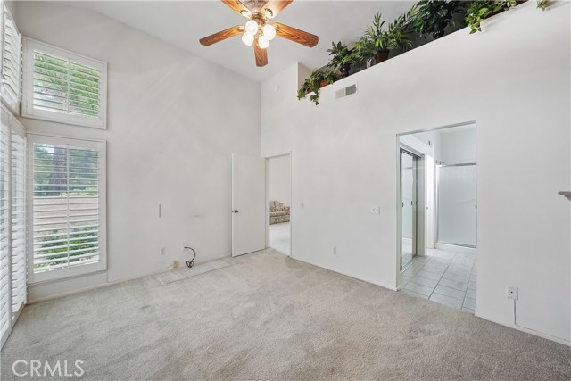 Detail Gallery Image 12 of 28 For 24009 Arroyo Park Dr #54,  Valencia,  CA 91355 - 2 Beds | 2/1 Baths